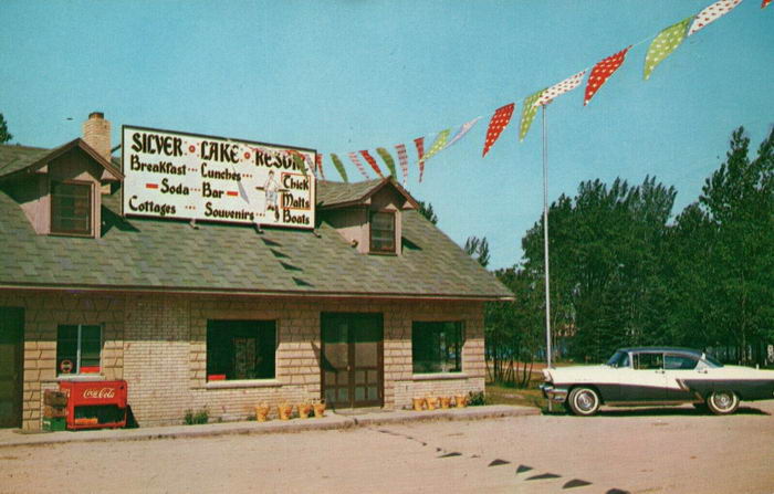 Silver Lake Resort - Old Postcard (newer photo)